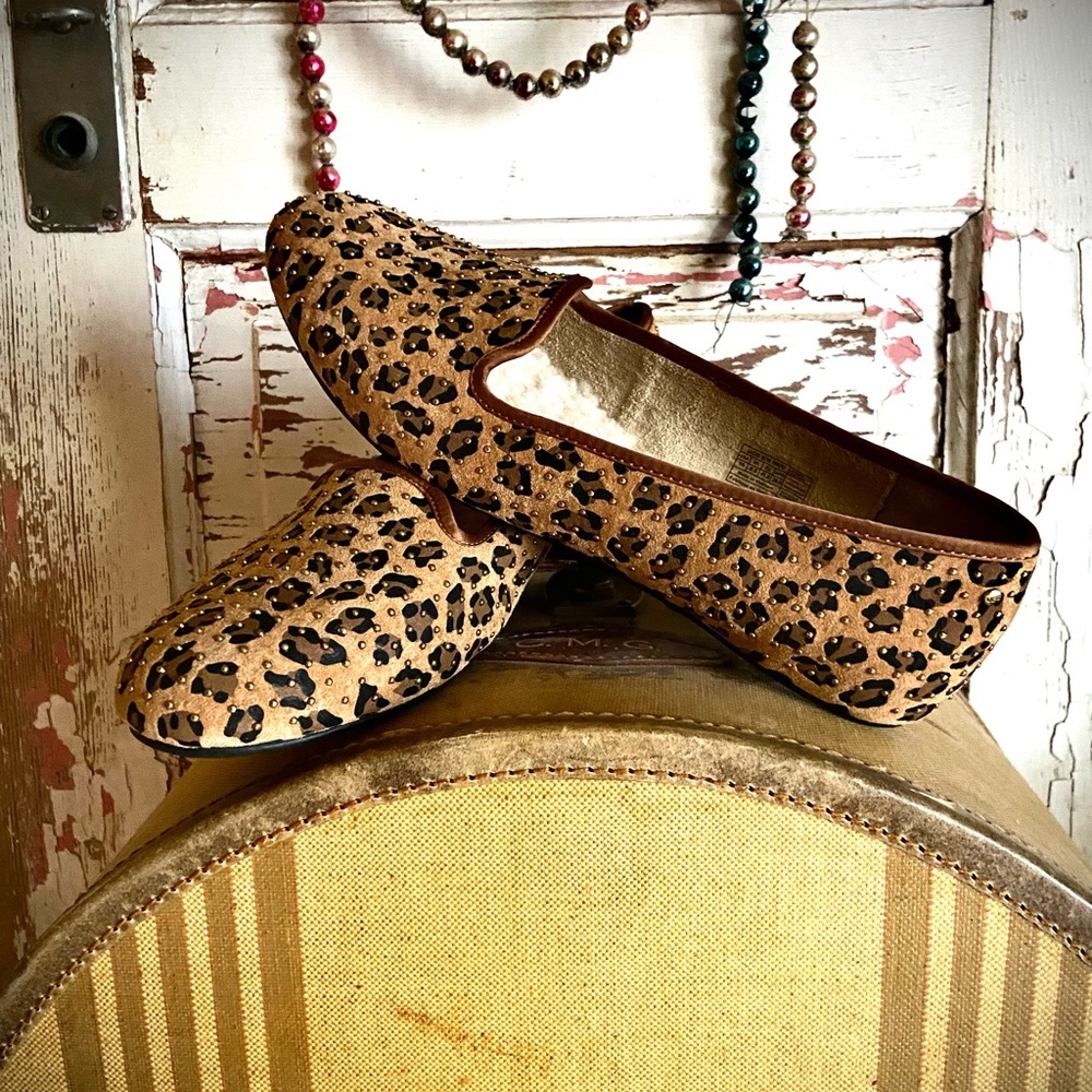 UGG Australia Alloway Studded leopard Flats